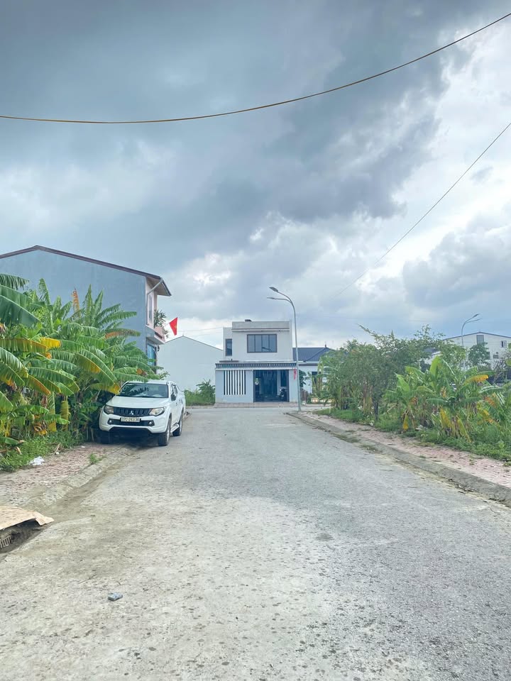 Đất nền Phường Đông Vĩnh 67m² giá 2 tỷ - Đầu tư sinh lời ngay!