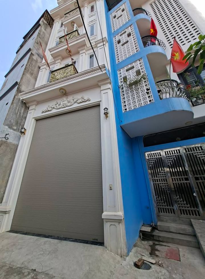 Nhà đẹp Văn Tiến Dũng, Bắc Từ Liêm, 52m² giá 20 tỷ - Chính chủ, Ô tô vào nhà!