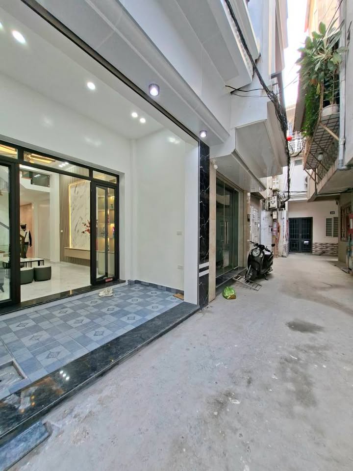 Nhà đẹp phố Hoàng Quý - An Biên 44m² giá 3.39 tỷ - Sẵn sàng vào ở ngay!