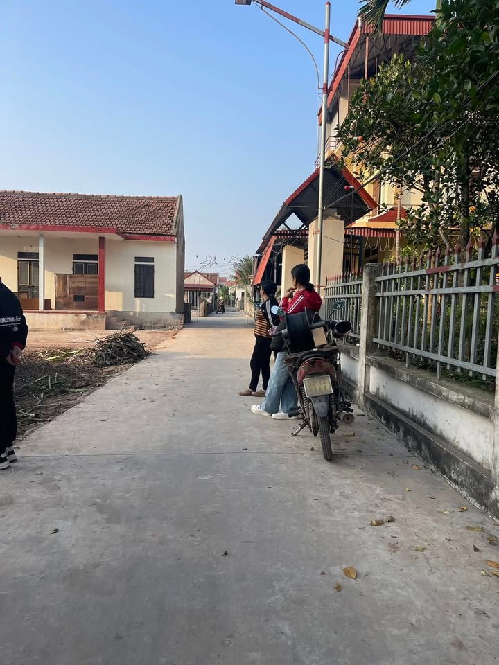 Đất nền Xóm 4, Nghĩa Hải, Nghĩa Hưng 105m² giá 550 triệu - Gần chợ và trường học!