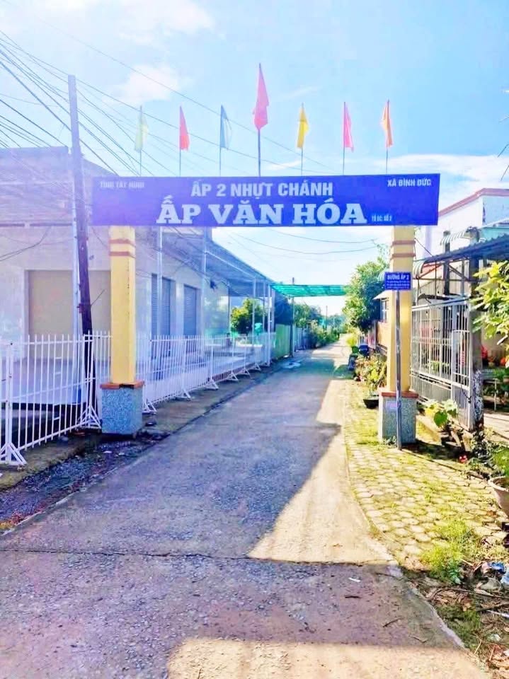 Nhà cấp 4 mới xây tại Nhựt Chánh, Bến Lức - 170m² giá 1.25 tỷ - Thương lượng ngay!