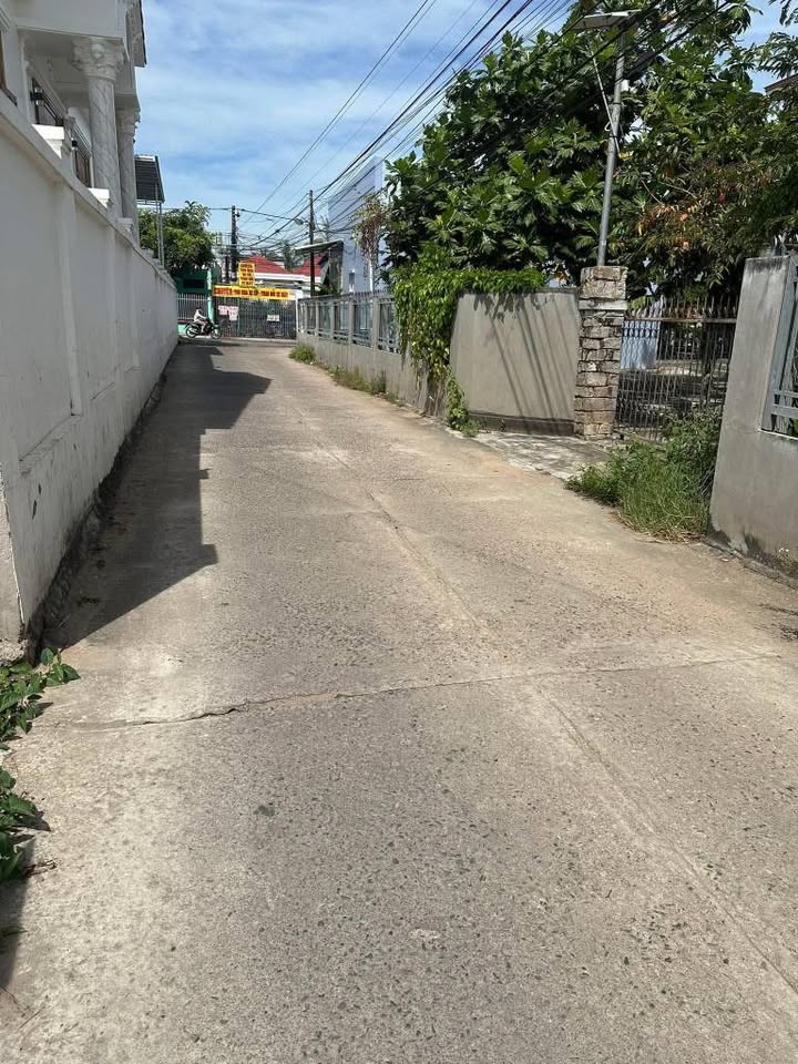 Đất thổ cư 100m² tại Hàm Thắng, Lâm Đồng - Giá chỉ 900 triệu, sổ đỏ chính chủ!