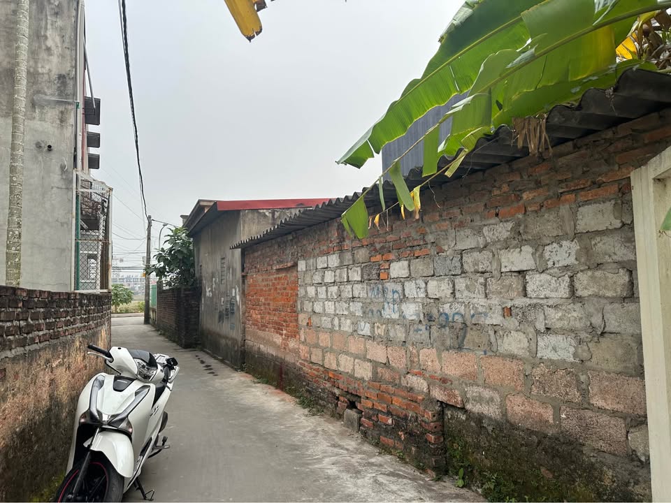 Nhà nhỏ tại Phường Hồng An, 40m² giá 8xx triệu - Vị trí siêu đẹp gần chợ!