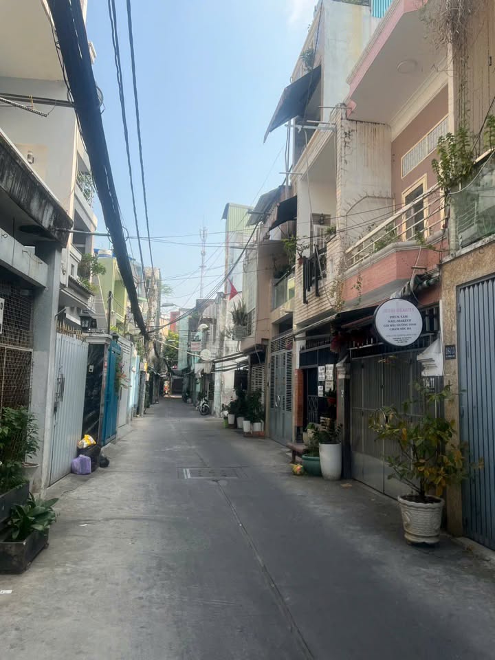 Nhà bán hẻm xe hơi Âu Dương Lân, Quận 8, 48m² giá 6 tỷ - Sổ hồng riêng, không quy hoạch!
