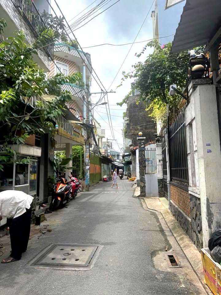 Nhà phố Quận Tân Bình 42m² giá 3.799 tỷ - Đối diện chợ Tân Trụ