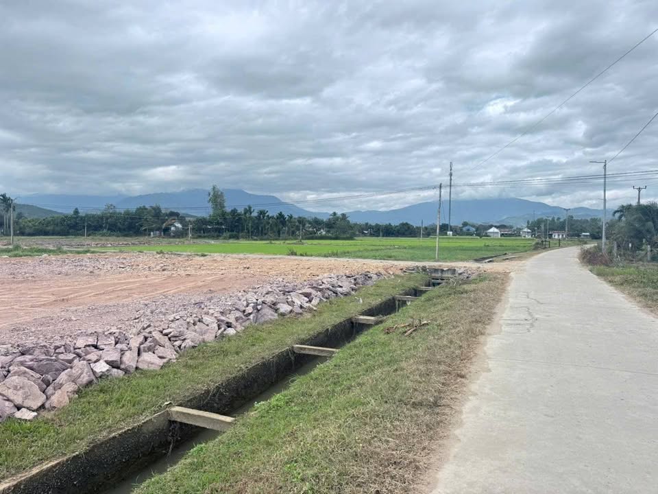 Đất nền Phú Gia, Ninh Hòa 100m² giá chỉ 200 triệu - Đầu tư sinh lời ngay!