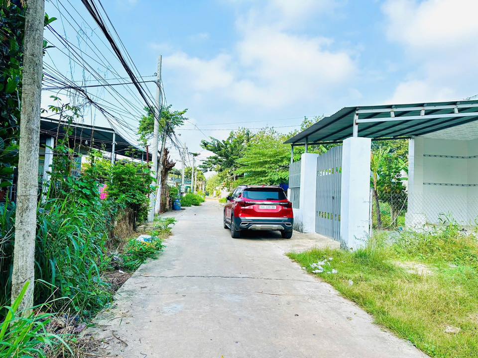 Đất nền đường số 18, phường Minh Hưng, 150m² giá 8 triệu - Sổ đỏ chính chủ, vị trí đẹp!