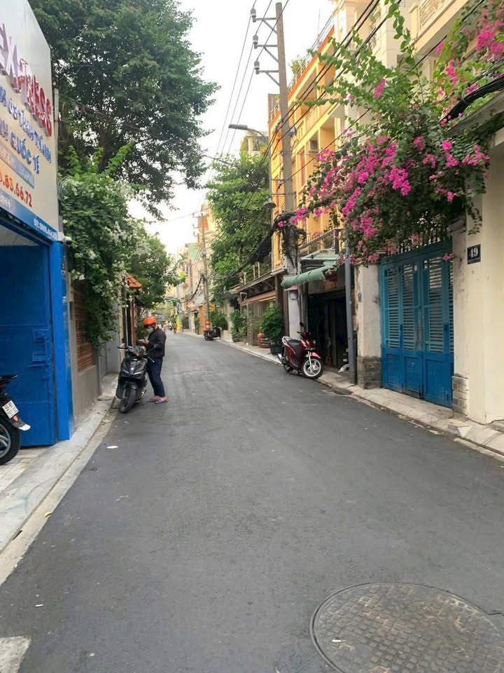 Nhà mặt tiền Khu Thăng Long, 77m² giá 15 tỷ - Cơ hội đầu tư hiếm có!