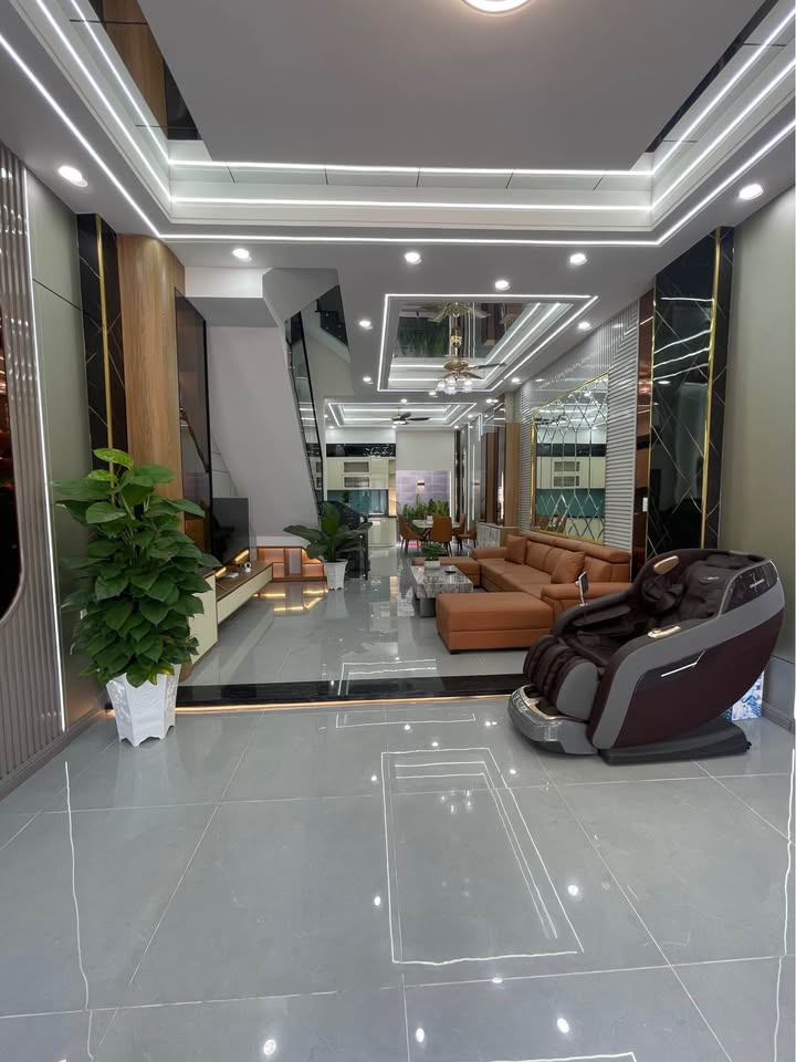 Nhà đẹp Phường Bình Chuẩn 42m² giá 5.28 tỷ - Sẵn sàng đón Tết!