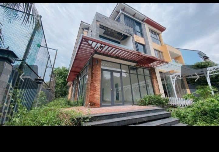Townhouse KDC Village Hiệp Bình Phước 225m² giá 16 tỷ - Sẵn sàng ở và kinh doanh!