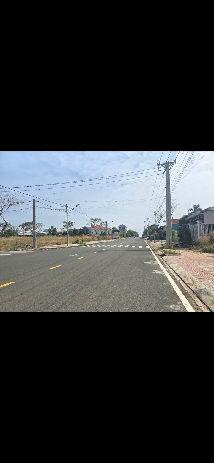 Đất nền Bùi Thị Xuân, Tân Phú 122m² giá 1.6 tỷ - Cơ hội đầu tư hiếm có!