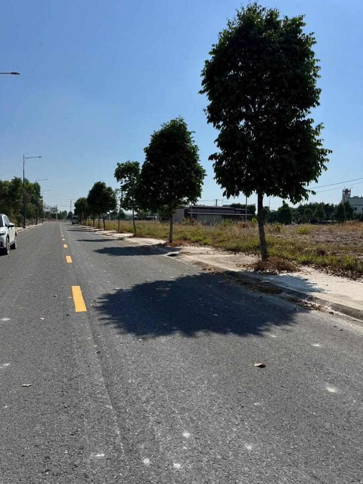 Đất nền Becamex Chơn Thành 125m² chỉ 870 triệu - Sổ đỏ chính chủ, đầu tư ngay!