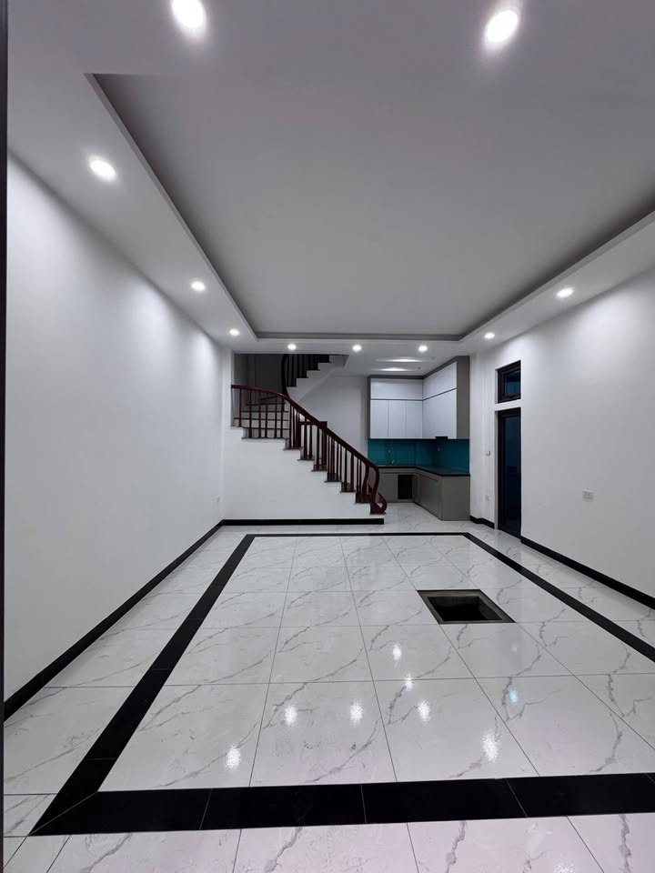 Nhà đẹp Vĩnh Ninh, Vĩnh Quỳnh 42m² giá 6 tỷ - Sẵn sàng vào ở ngay!