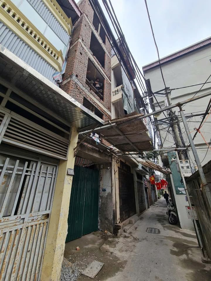 Nhà phố Trần Cung Bắc Từ Liêm 58m² giá 14.8 tỷ - Thiết kế hiện đại, thang máy sẵn sàng!