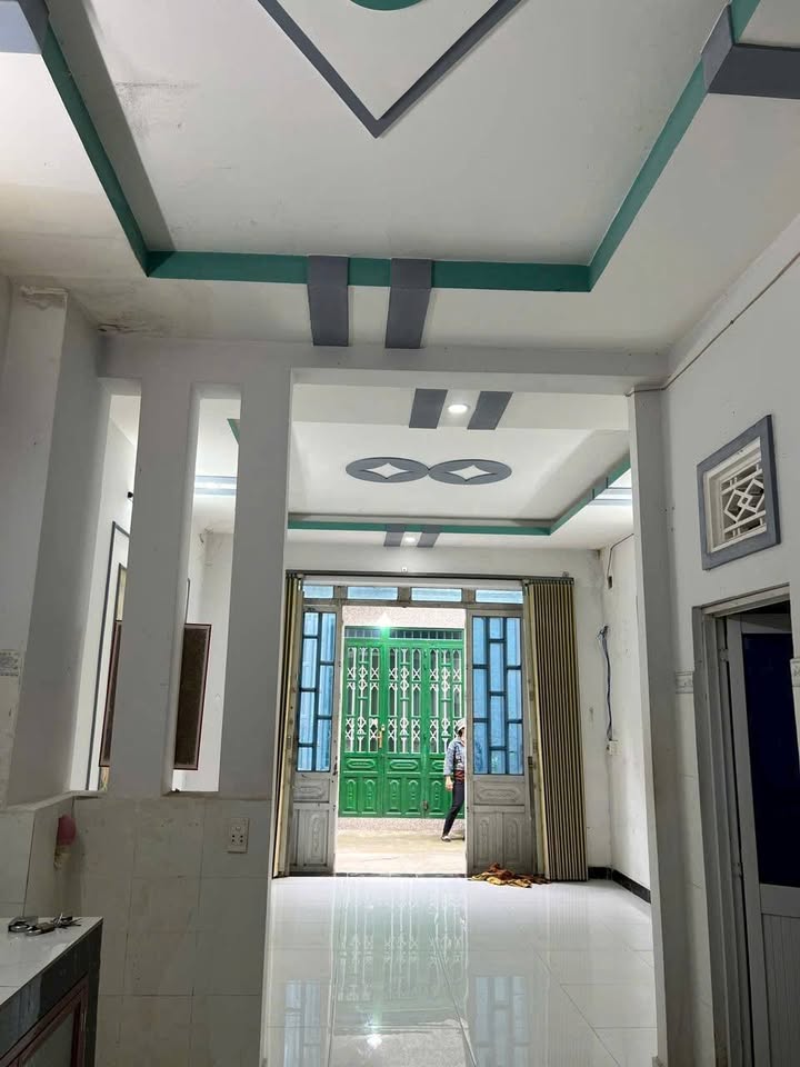 Nhà riêng Đức Hòa Hạ 32m² giá chỉ 750 triệu - Sổ hồng chính chủ, xây kiên cố!