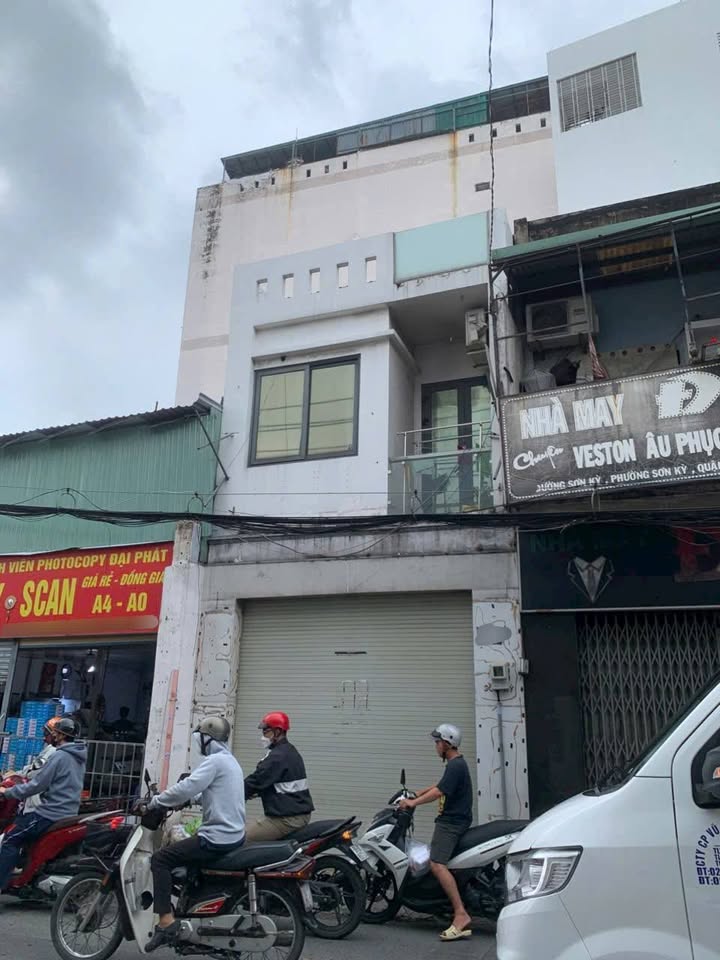 Nhà mặt tiền kinh doanh đường Sơn Kỳ, 40m² giá 5.8 tỷ - Đầu tư sinh lời ngay!