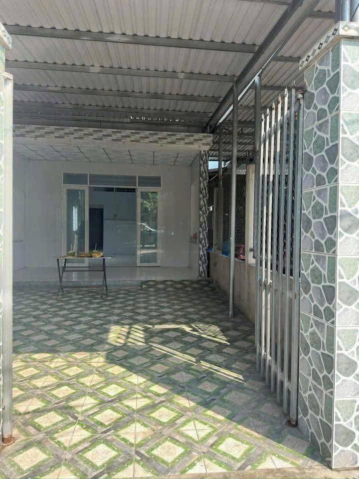 Nhà mặt tiền Trần Công Oanh, Tân An, 190m² giá 1.6 tỷ - Cơ hội đầu tư hiếm có!