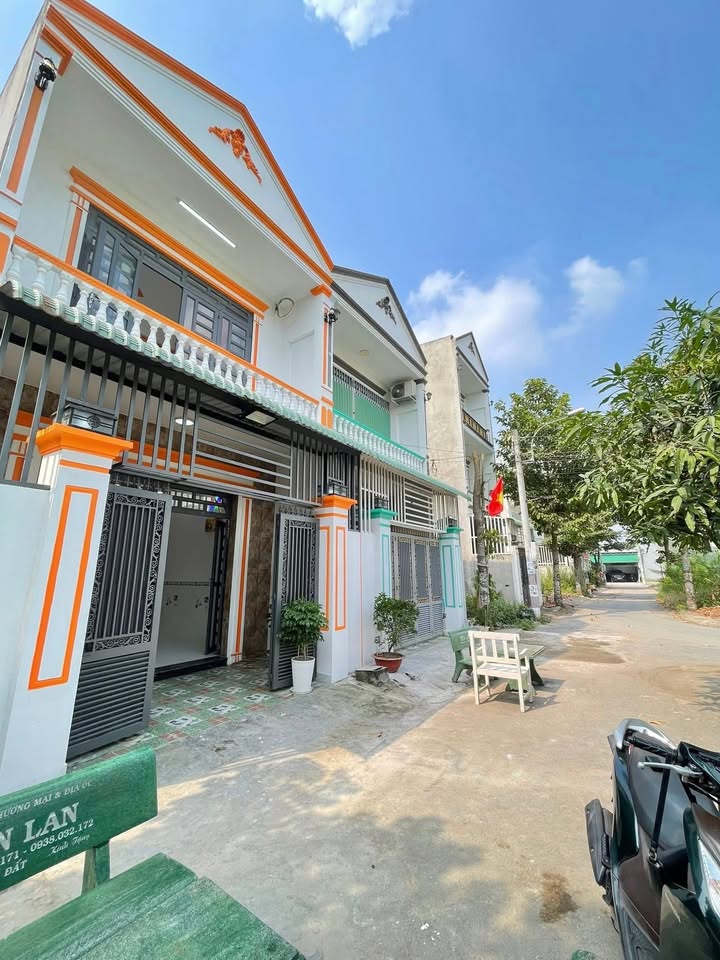 Nhà 1 Lầu Tân Xuân, Cần Giuộc, 83m² giá 2.9 tỷ - Chính chủ bán gấp!