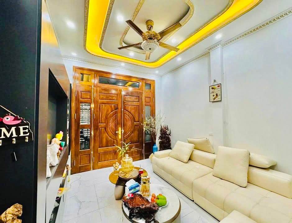 Nhà riêng Trần Cung 40m² giá 8 tỷ - Thiết kế hiện đại, tiện nghi