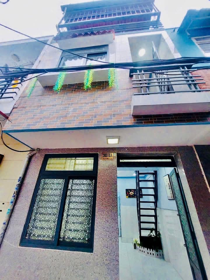 Nhà bán quận 8 - 19m² giá 2.68 tỷ - Chính chủ, sổ hồng riêng!