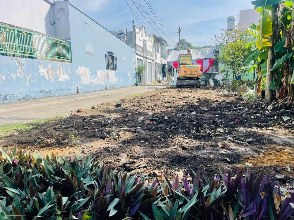 Lô Đất Góc 2 Mặt Tiền Đường Bùi Trọng Nghĩa 119m² giá 3.67 tỷ - Sổ hồng riêng, thổ cư đầy đủ!