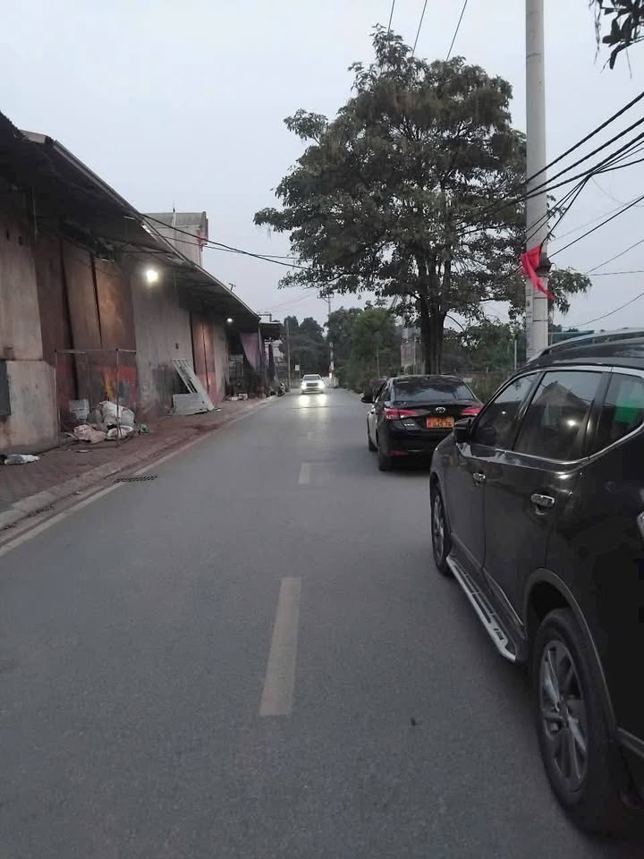 Nhà cấp 4 Hòa Sơn 400m² giá 1.1 tỷ - Chính chủ cần bán gấp!