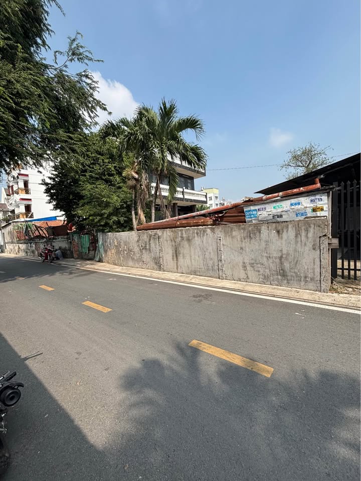 Bán nhà mặt tiền Đường Tân Xuân Hóc Môn 945m² giá 17 tỷ - Pháp lý rõ ràng, vị trí đắc địa!