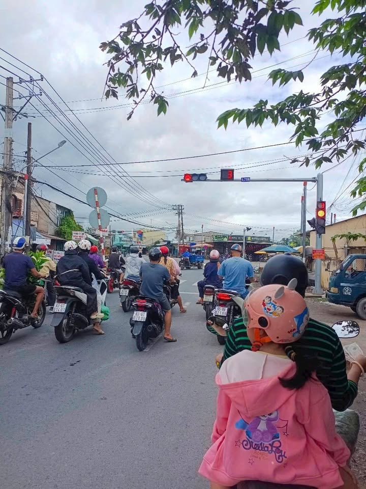 Nhà hẻm 4m đường Hùng Vương, Hiệp Thành 90m² giá 1.1 tỷ - Sẵn sàng ở ngay!