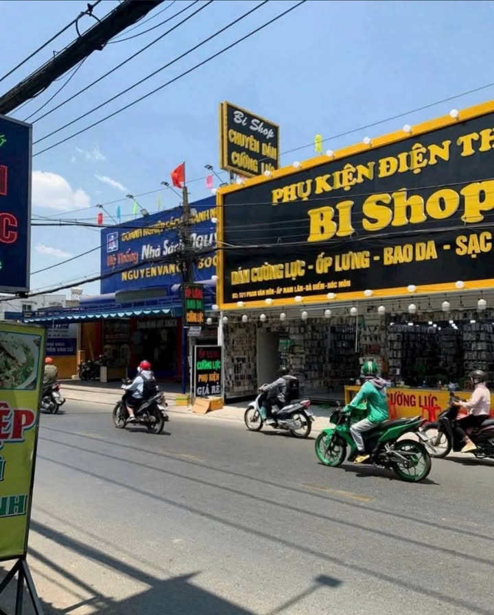 Nhà Mặt Tiền Phan Văn Hớn, Hóc Môn, 227m², Kinh doanh sầm uất!