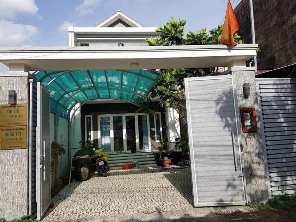 Biệt thự Tăng Nhơn Phú A Thủ Đức 171m² giá 12 tỷ - Tặng nội thất sang trọng!