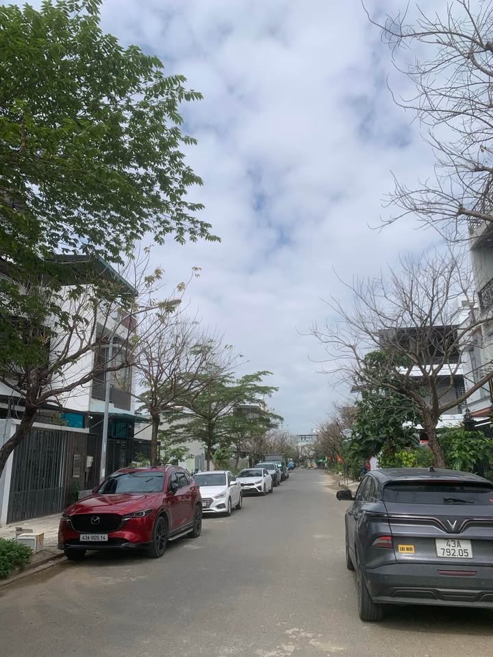 Đất nền đường 7,5m Hoà Quý 100m² giá 5 tỷ - Cơ hội đầu tư hấp dẫn!