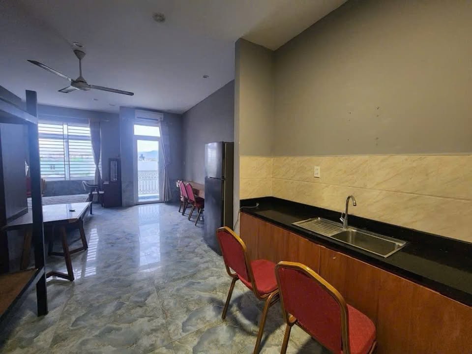 Bán nhà 5 tầng mặt tiền 9.5m Phạm Văn Tráng 190m² giá thỏa thuận - Kinh doanh hiệu quả!