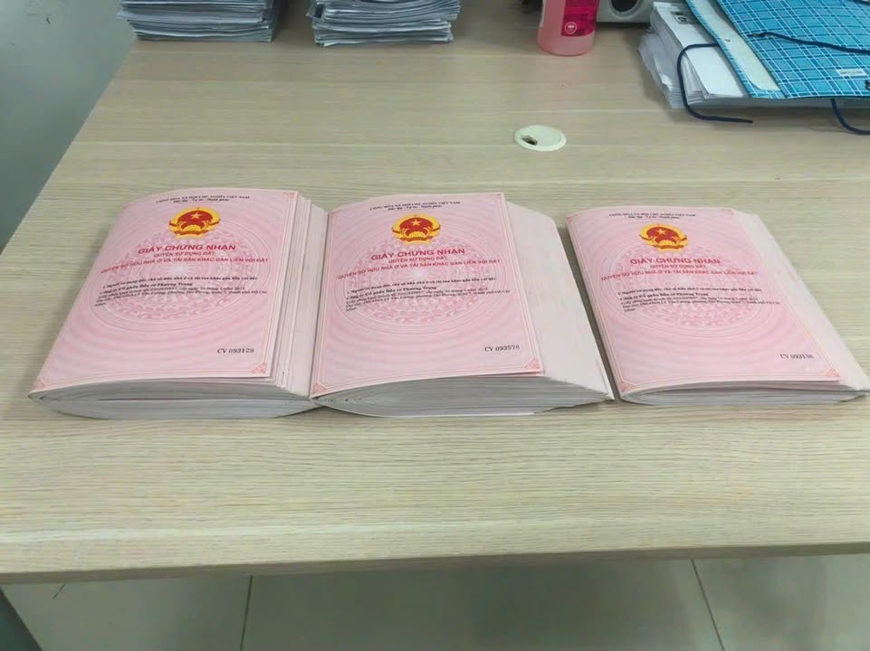 Đất mặt tiền đường 7m5, Hòa Khánh, Đà Nẵng 200m² giá 12 tỷ - Đầu tư sinh lời ngay!