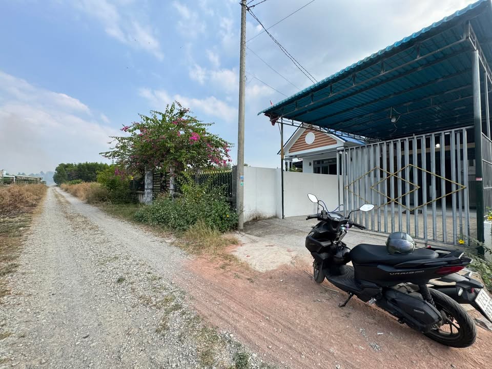 Nhà cấp 4 tại kp4 Hắc Dịch, 150m² giá 850 triệu - Phù hợp đầu tư!