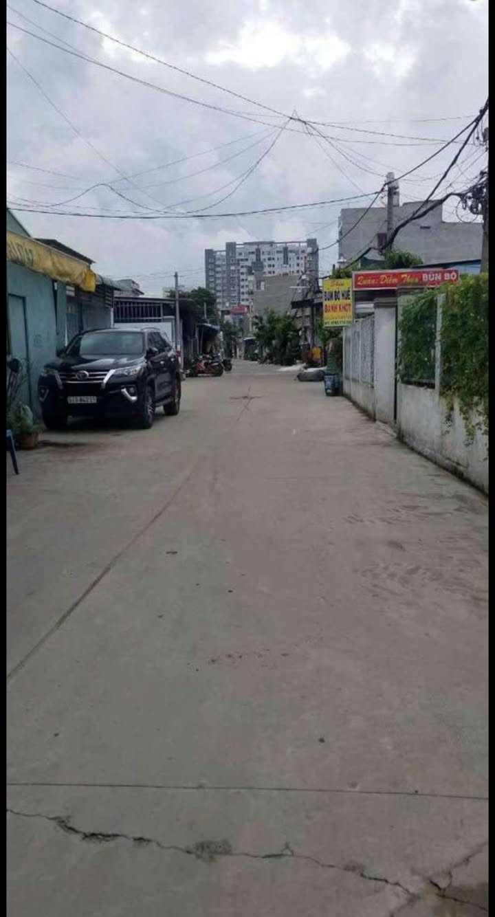 Nhà đẹp đường Lê Thị Riêng, Thới An, Q12 - Diện tích 108m² giá chỉ 4.5 tỷ!