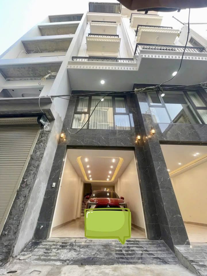 Nhà riêng Thượng Thanh 40m² giá 11.2 tỷ - Thiết kế hiện đại, ô tô vào tận nhà!