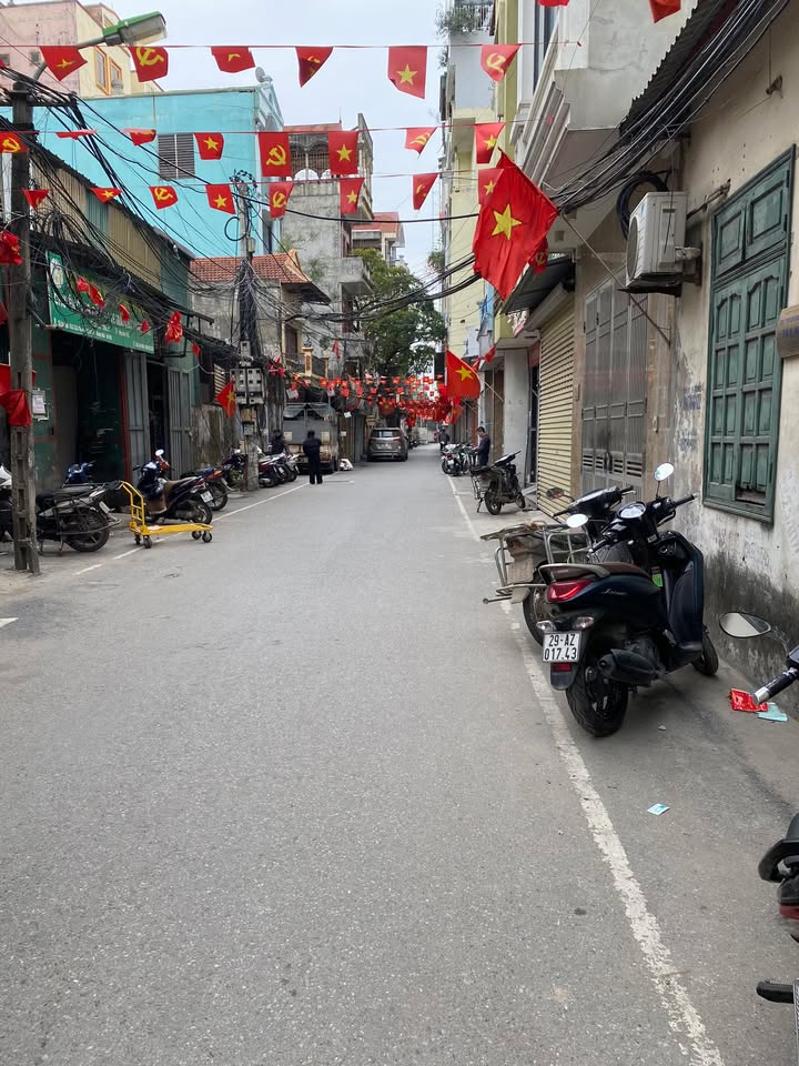 Nhà phố Nguyễn An Ninh, Hoàng Mai 54m² giá thỏa thuận - Thiết kế hiện đại, tiện nghi đầy đủ!