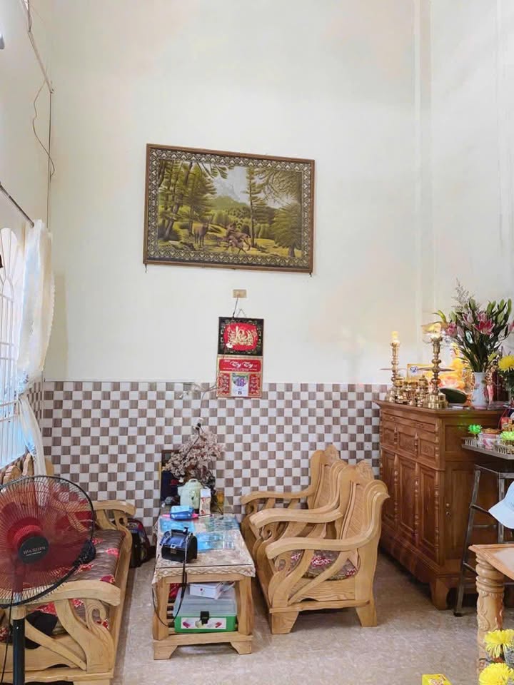 Nhà riêng Phường Phương Sài 61m² giá 2.3 tỷ - Chính chủ bán gấp!