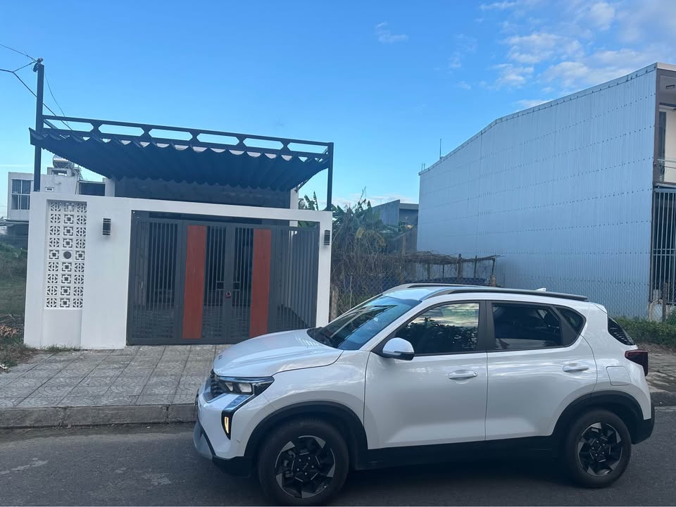 Nhà đẹp mặt tiền đường 5.5m, Hòa Khánh Bắc 125m² giá chỉ 3.3 tỷ - Bán gấp trước Tết!