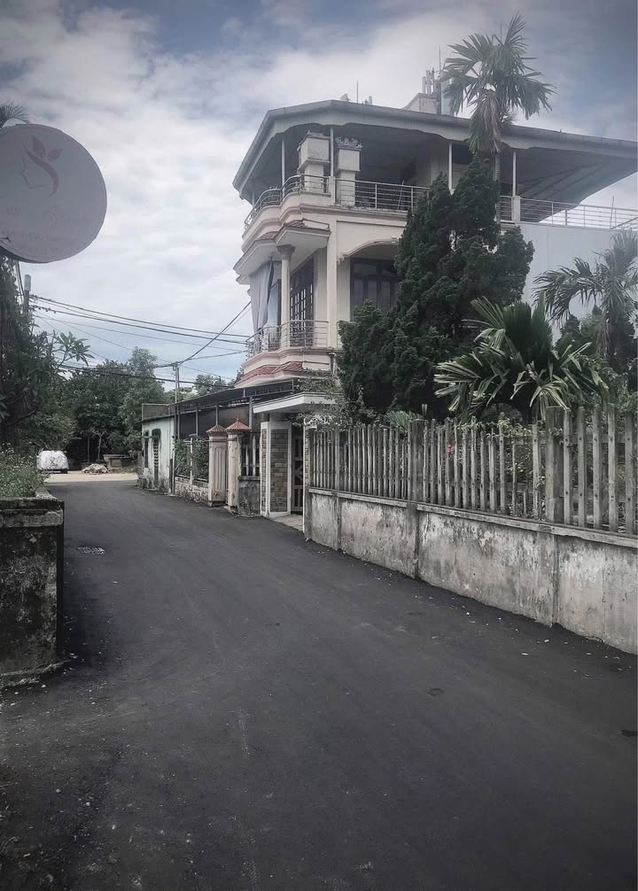 Đất mặt tiền Đặng Văn Ngữ, 69m² giá 2.5 tỷ - Đầu tư sinh lời ngay!