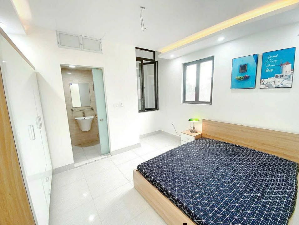 Phòng cho thuê tại ngõ 173 Hoàng Hoa Thám, 20m² - Đầy đủ nội thất tiện nghi!