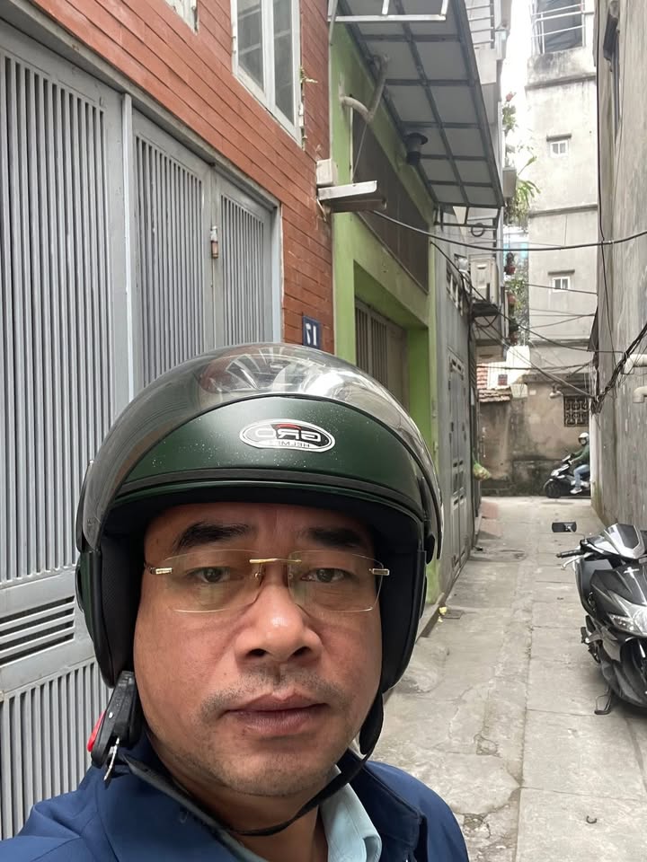 Đất Phú Đô 40m² giá hơn 7 tỷ - Sổ đỏ chính chủ, giao dịch nhanh!