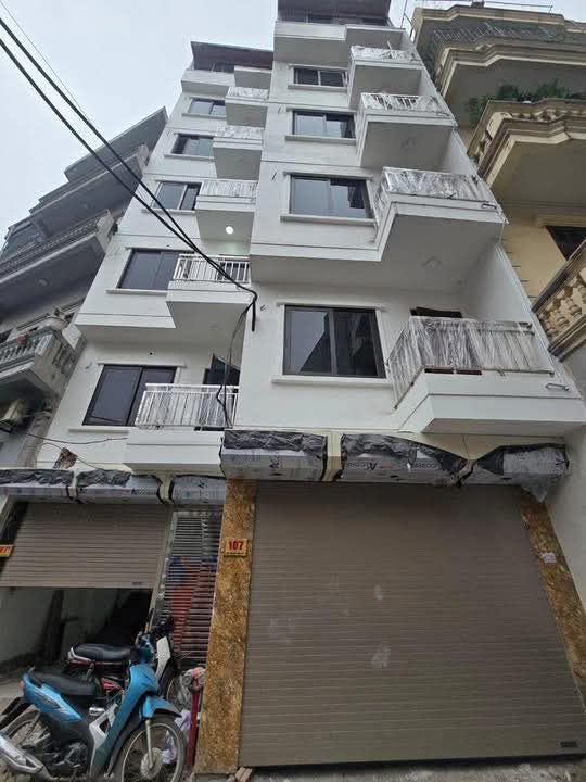 Bán nhà Phường Nghĩa Tân, Quận Cầu Giấy 60m² - Ô tô vào tận cửa!