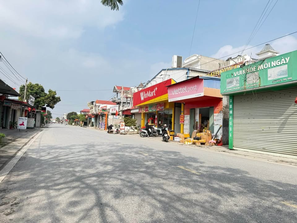 Bán đất tặng nhà 1,5 tầng tại TDP Hoàng Lâu - Diện tích 150m², giá thỏa thuận!