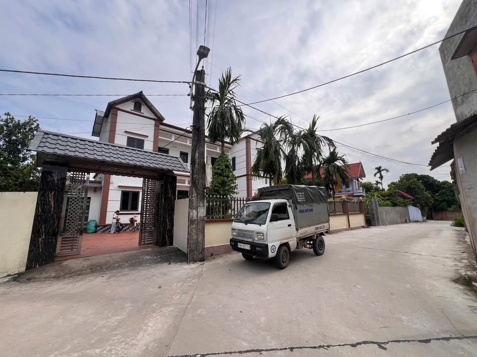 Bán gấp FrontHouse mặt tiền 13m tại Song Mai, Bắc Giang - Giá thỏa thuận!