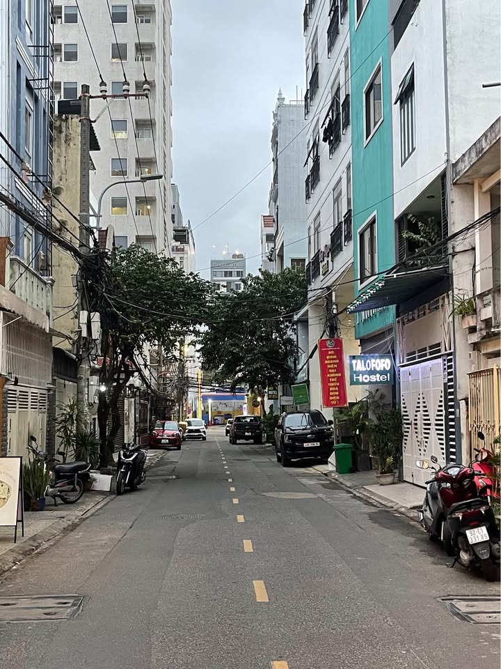 FrontHouse Đà Nẵng 61m² giá 13 tỷ - Vị trí hiếm, gần biển!