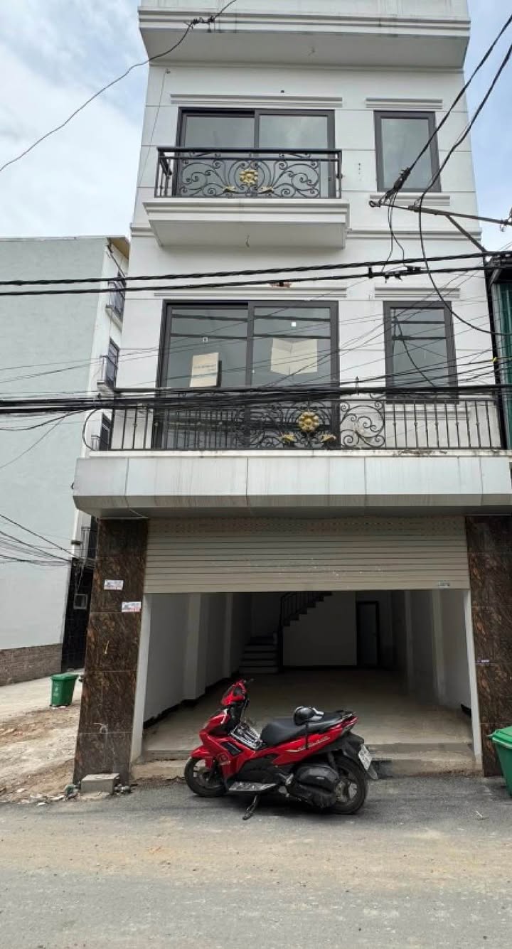 Nhà mặt ngõ ô tô An Khánh 47m² giá 6 tỷ - Kinh doanh đỉnh cao!