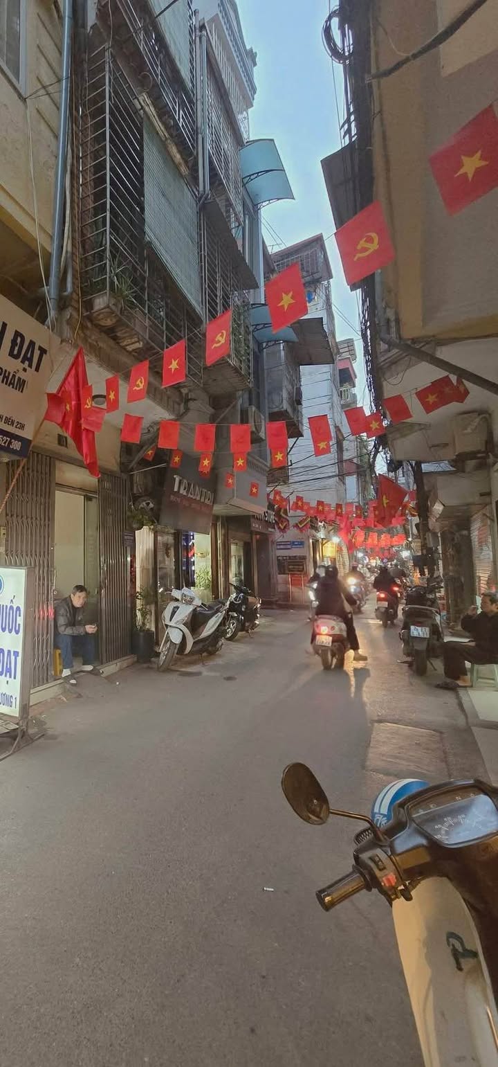 Mặt tiền kinh doanh Văn Chương 25m² giá 8.3 tỷ - Ô tô đỗ cửa