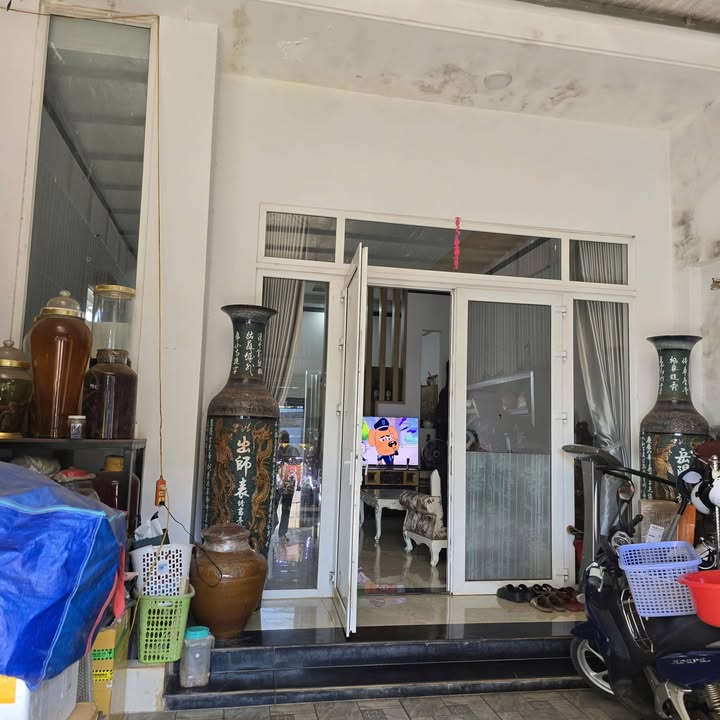 FrontHouse Đường Nguyễn Xuân Nguyên, 132m² giá 3.1 tỷ - Nhà cấp 4 kiên cố, kinh doanh thuận lợi!