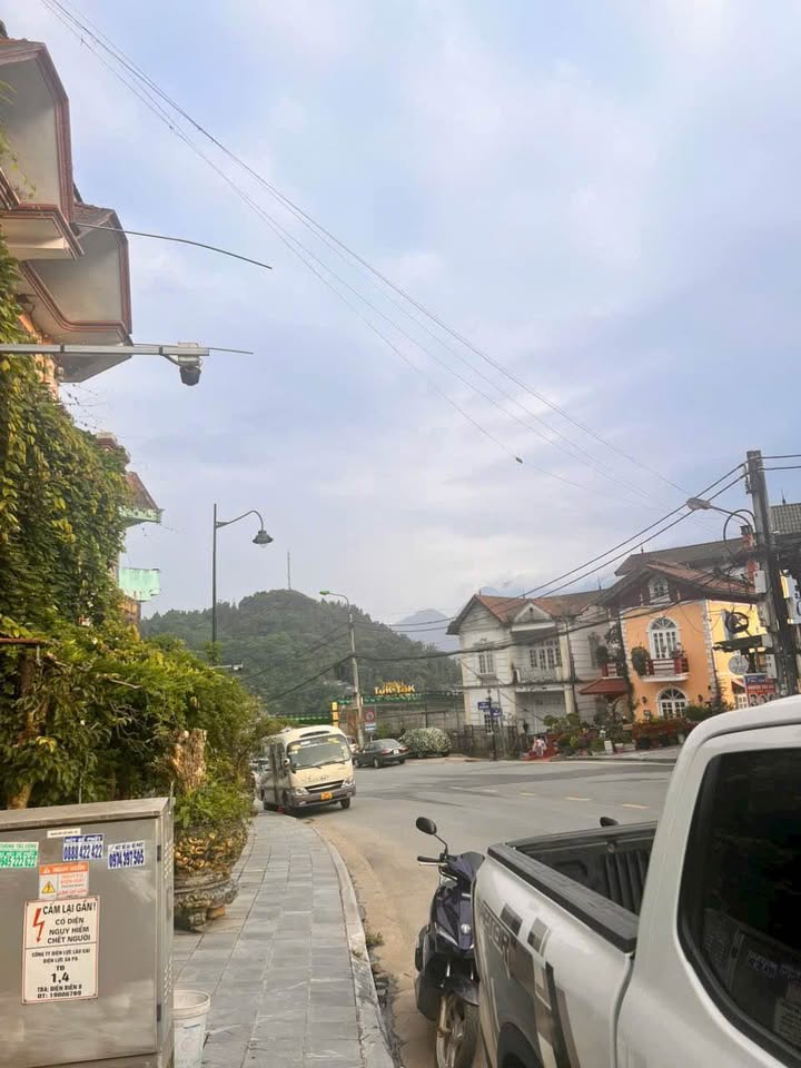 Lô đất đẹp mặt đường Điện Biên Phủ, Sa Pa 200m² giá 14 tỷ - Cơ hội hiếm có cho nhà đầu tư!